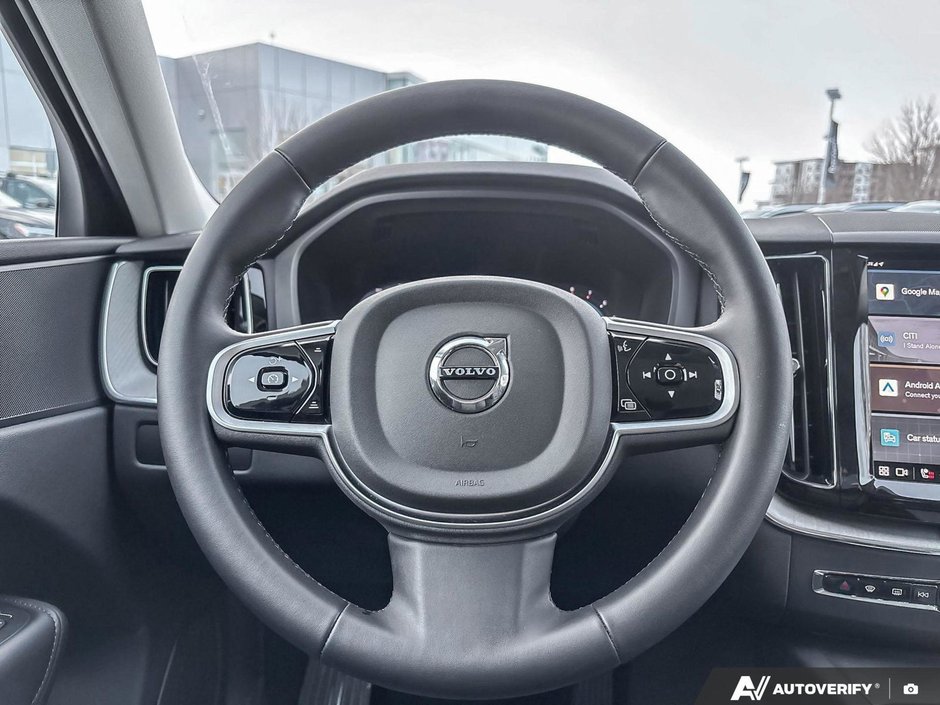 2025 Volvo XC60 Plus Dark Theme-14