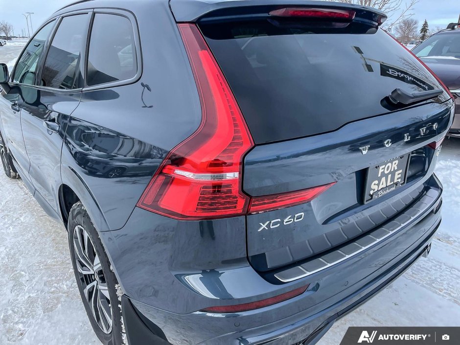 2025 Volvo XC60 Core Dark Theme-11