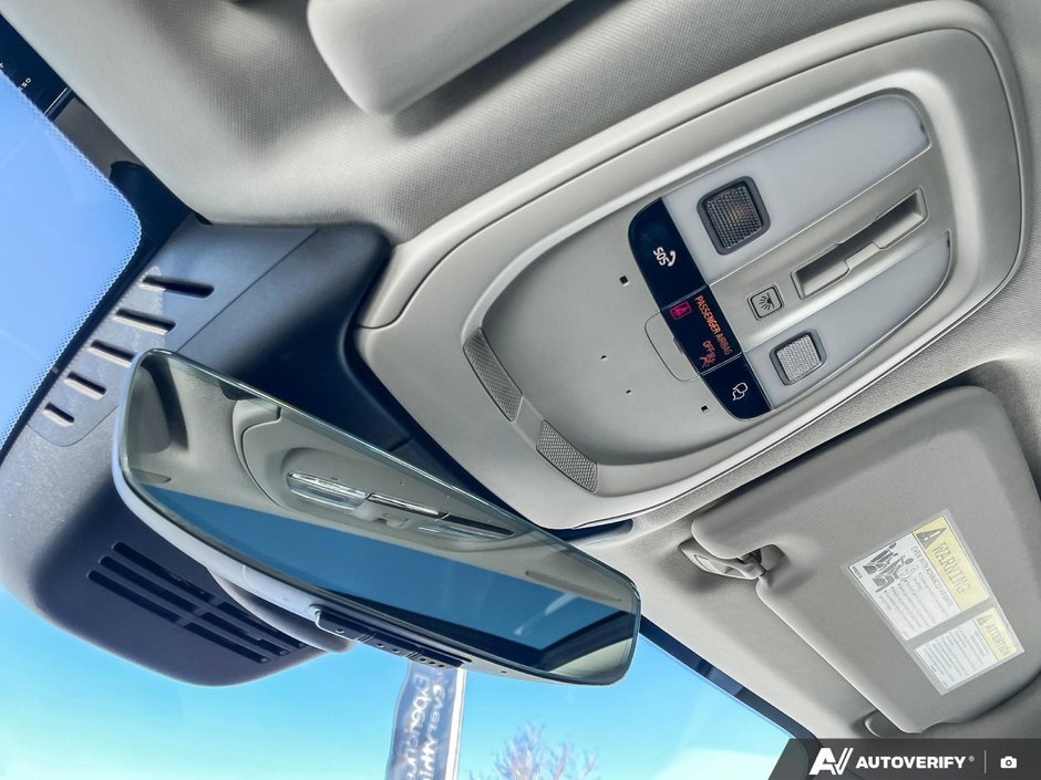 2025 Volvo XC60 Plus Dark Theme-20