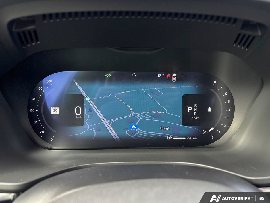 2026 Volvo XC60 Core Dark Theme-15