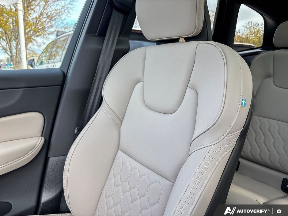 2026 Volvo XC60 Core Dark Theme-20