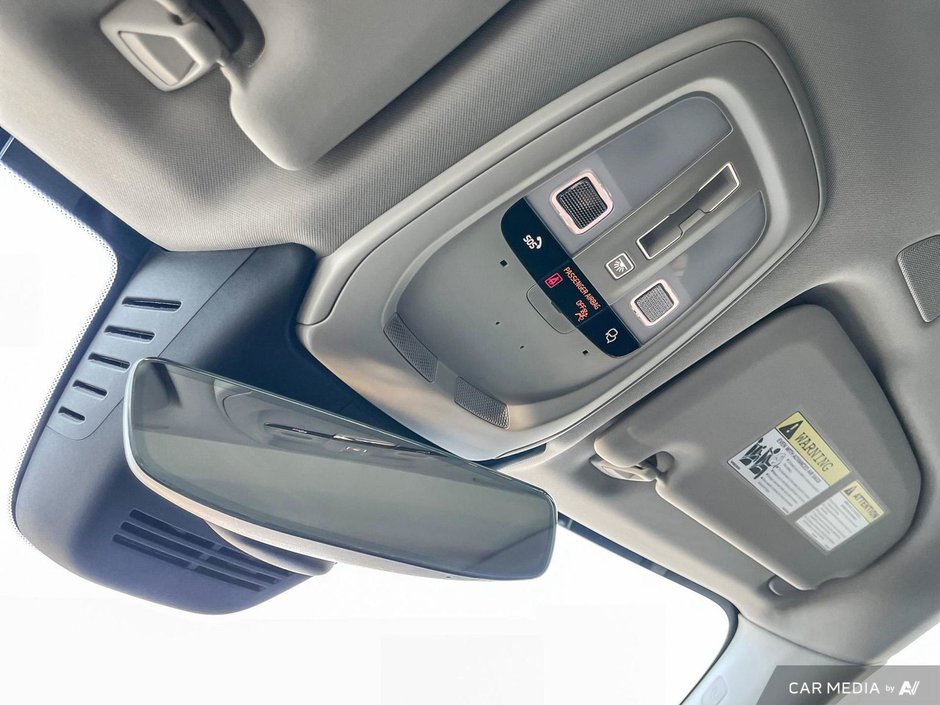 2026 Volvo XC60 Core Dark Theme-21