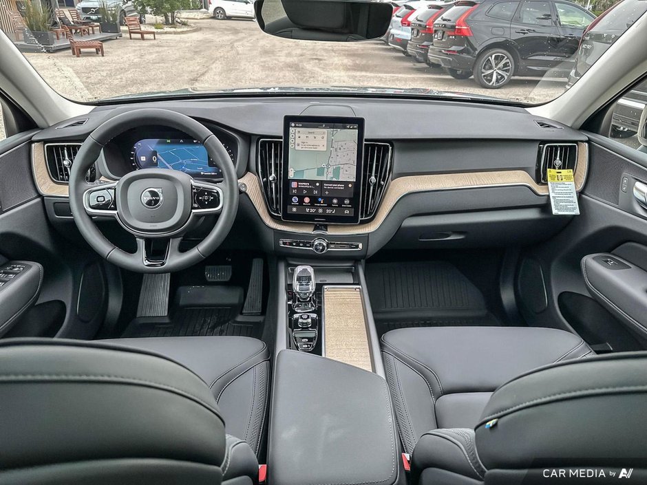 2026 Volvo XC60 Core Dark Theme-24