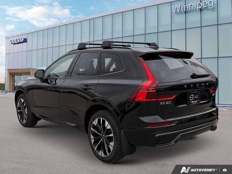 2026 Volvo XC60 Plus Dark Theme-3