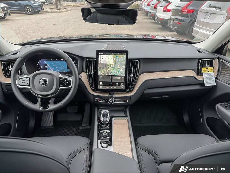 2026 Volvo XC60 Plus Dark Theme-24