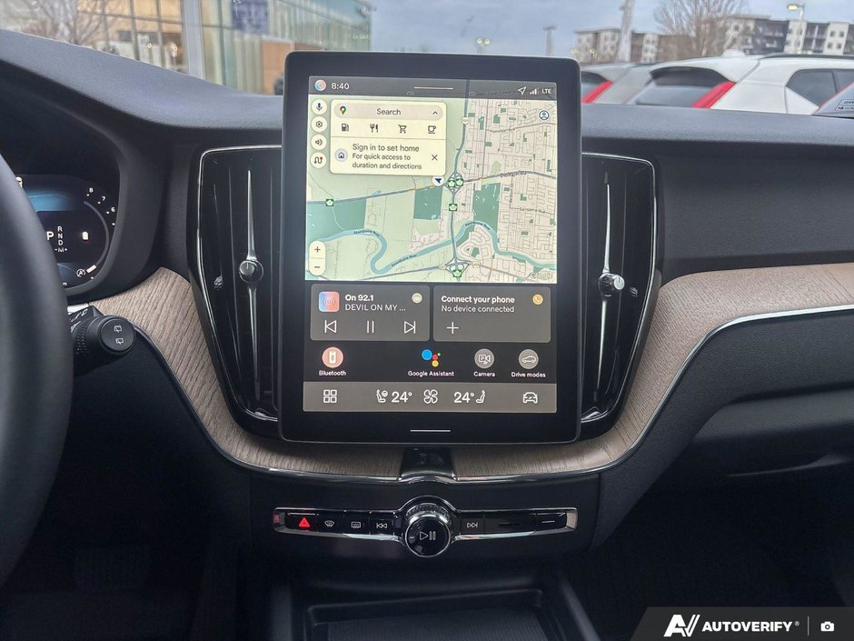 2026 Volvo XC60 Core Dark Theme-18