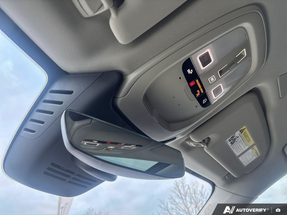 2026 Volvo XC60 Core Dark Theme-20