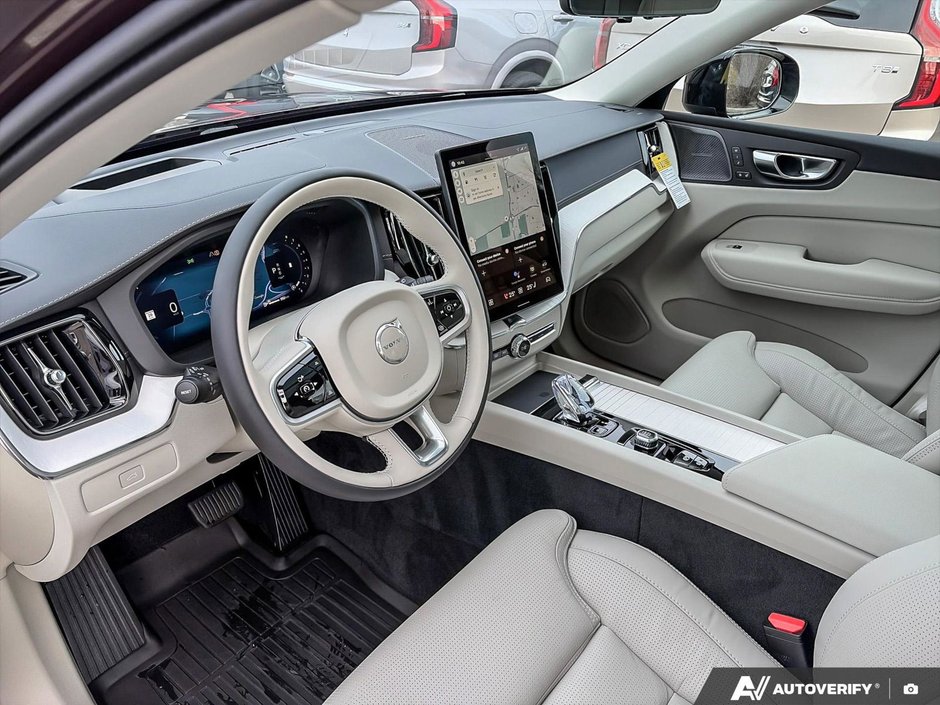 2026 Volvo XC60 Ultra Dark Theme-13