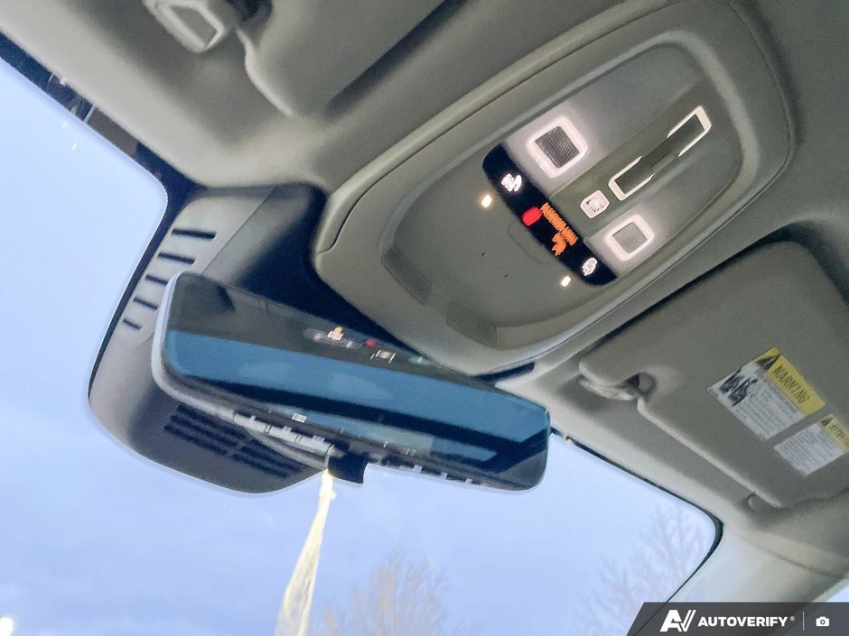 2026 Volvo XC60 Plus Dark Theme-21