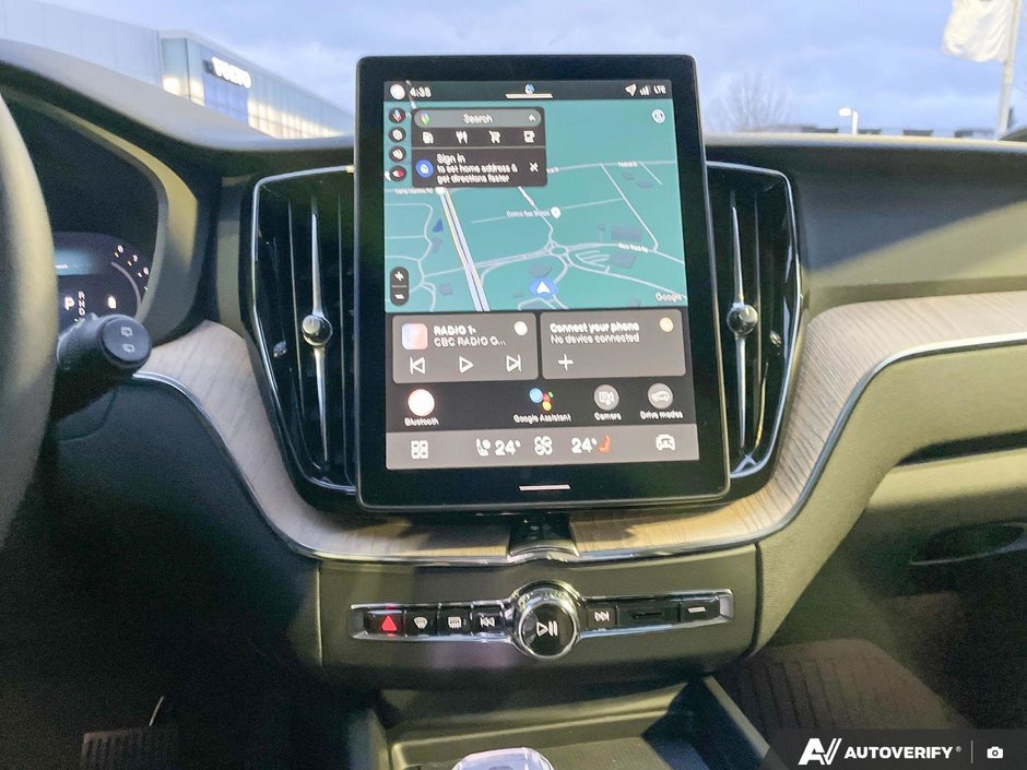 2026 Volvo XC60 Plus Dark Theme-19