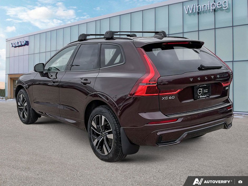 2026 Volvo XC60 Plus Dark Theme-3