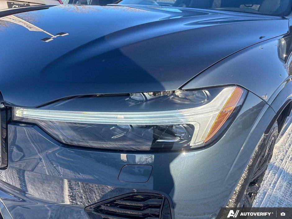 2026 Volvo XC60 Ultra Black Edition-10