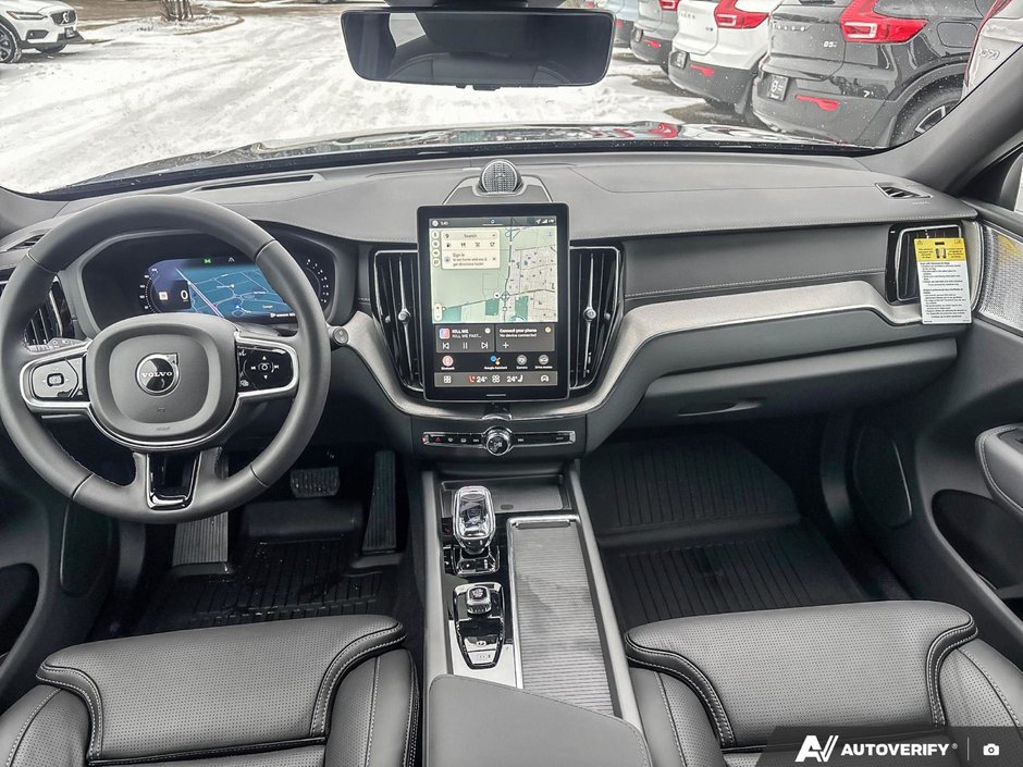 2026 Volvo XC60 Ultra Black Edition-23