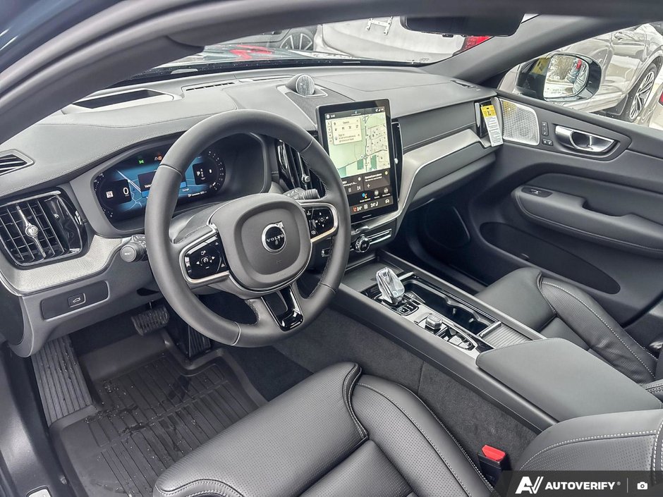 2026 Volvo XC60 Ultra Black Edition-12