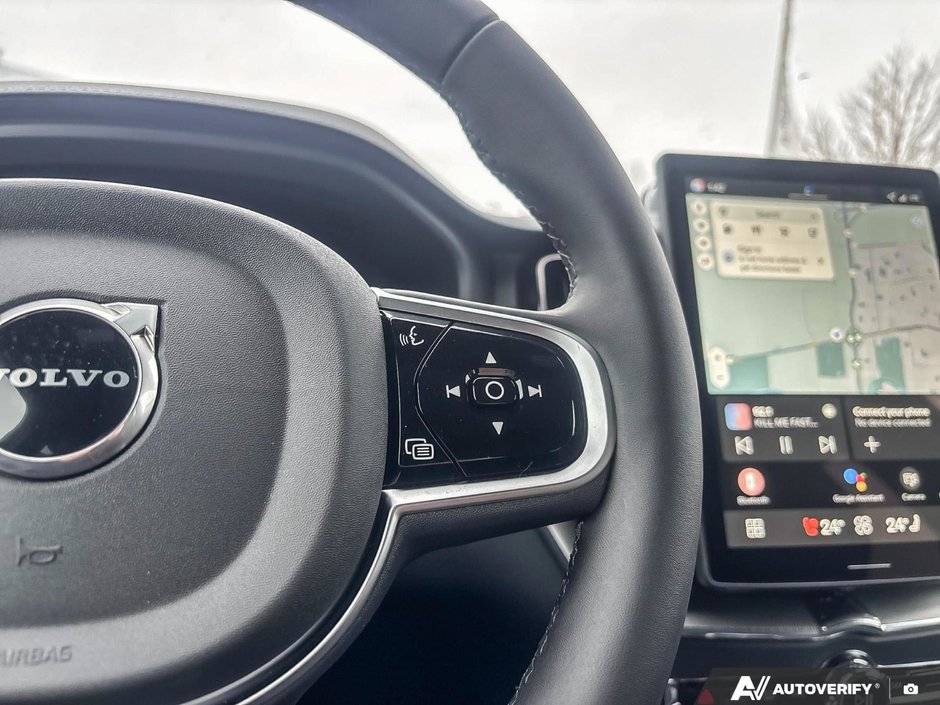 2026 Volvo XC60 Ultra Black Edition-15