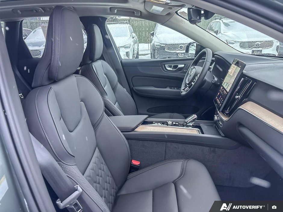 2026 Volvo XC60 Plus Dark Theme-21