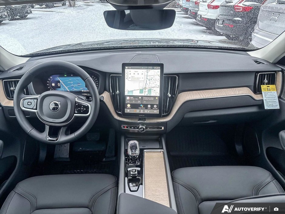 2026 Volvo XC60 Plus Dark Theme-23