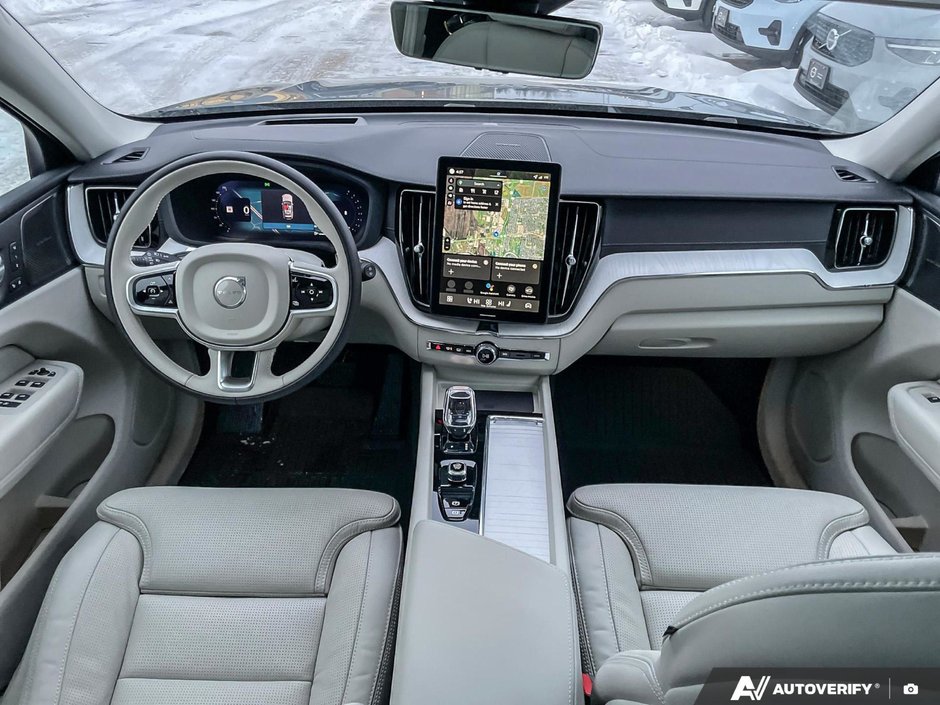 2026 Volvo XC60 Ultra Dark Theme-24
