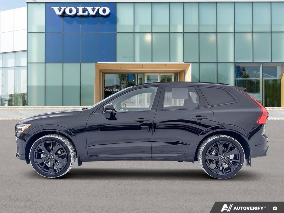 2026 Volvo XC60 Ultra Black Edition-2