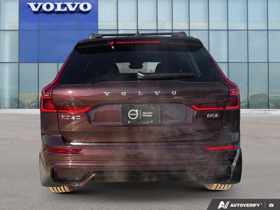 2026 Volvo XC60 Plus Dark Theme-3
