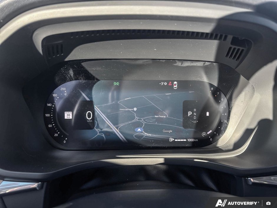 2026 Volvo XC60 Plus Dark Theme-15