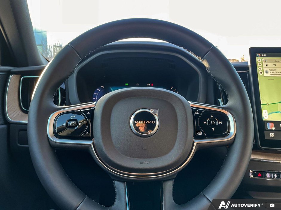 2026 Volvo XC60 Core Dark Theme-14