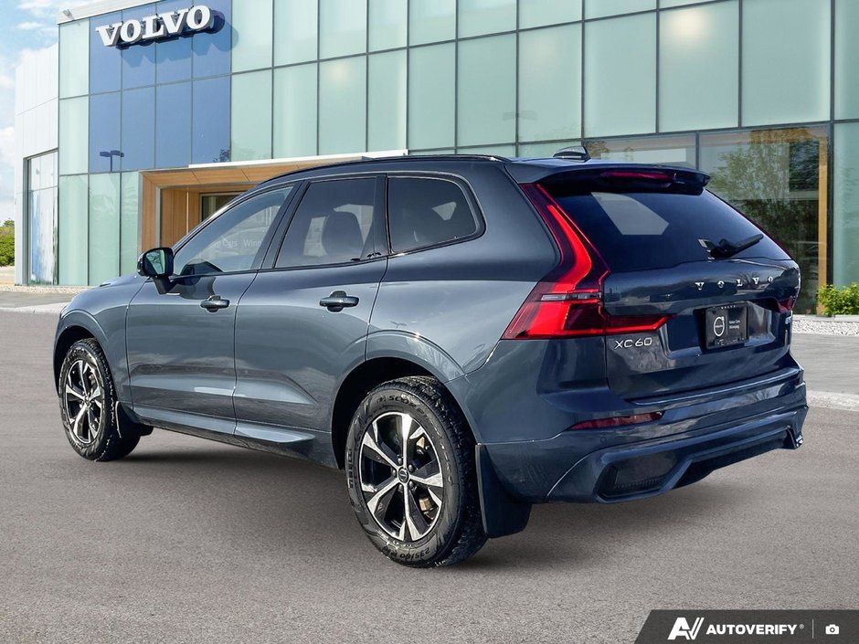 2026 Volvo XC60 Core Dark Theme-3