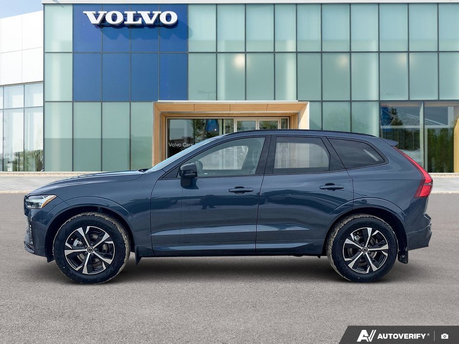 2026 Volvo XC60 Core Dark Theme-2