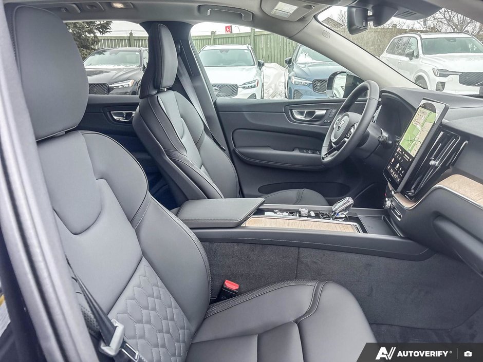 2026 Volvo XC60 Core Dark Theme-21