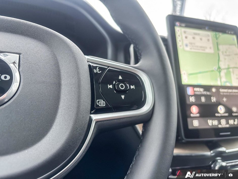 2026 Volvo XC60 Core Dark Theme-15