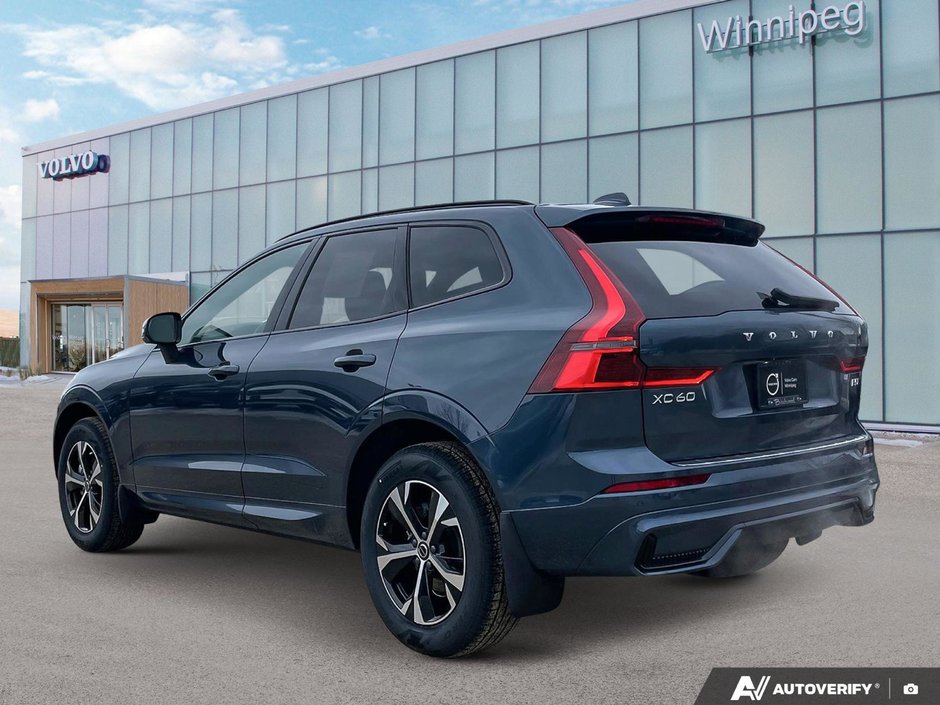 2026 Volvo XC60 Core Dark Theme-3