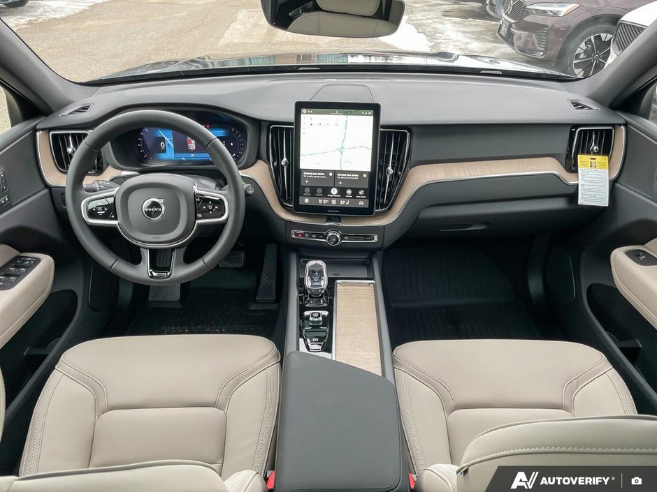 2026 Volvo XC60 Core Dark Theme-24