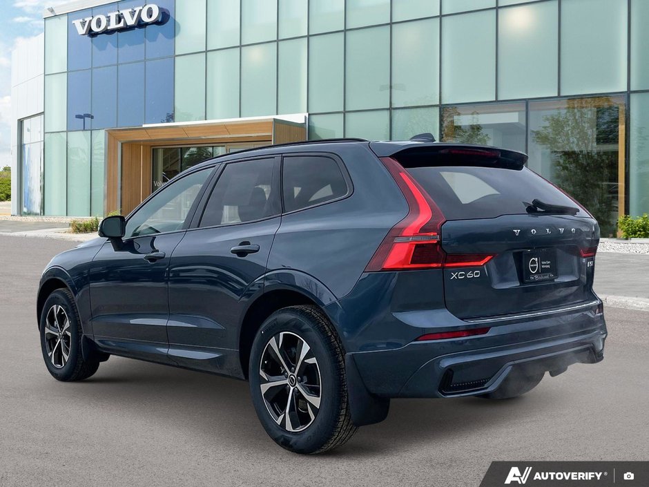 2026 Volvo XC60 Core Dark Theme-3