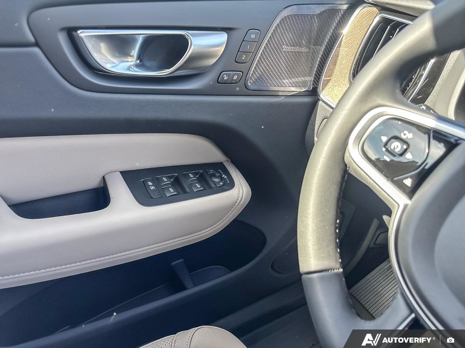 2026 Volvo XC60 Plus Dark Theme-16