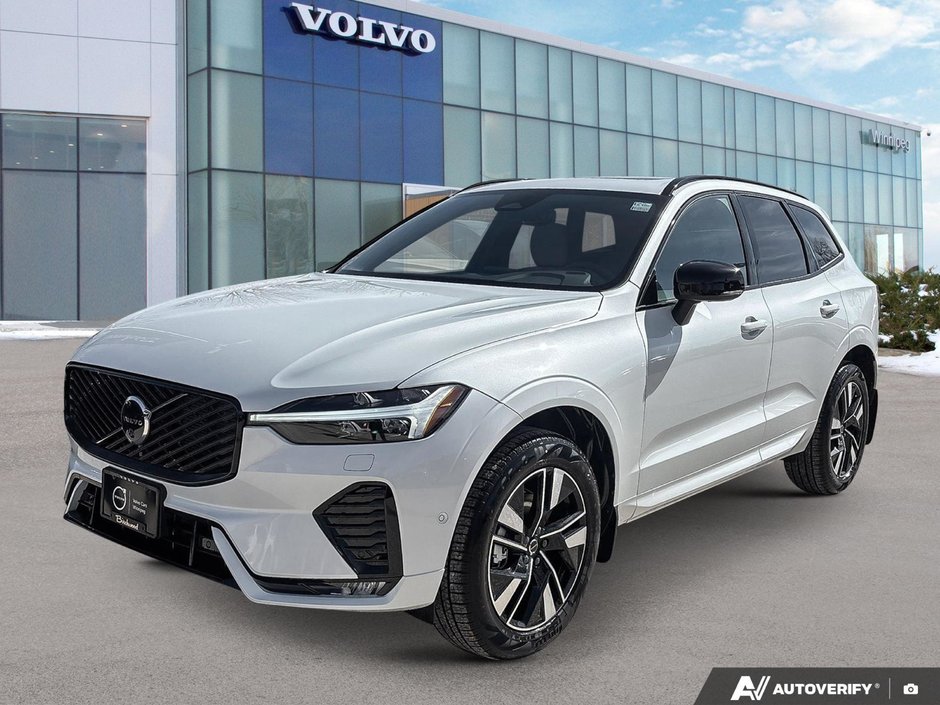2026 Volvo XC60 Plus Dark Theme-0
