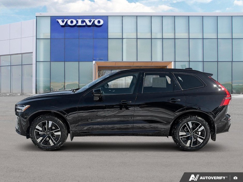 2026 Volvo XC60 Core Dark Theme-2
