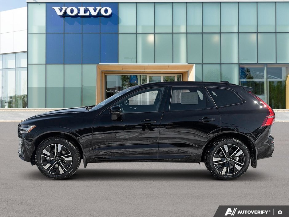 2026 Volvo XC60 Core Dark Theme-2