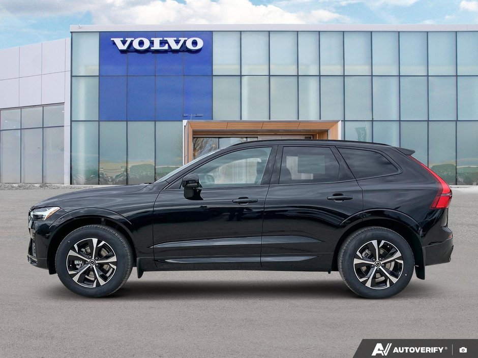 2026 Volvo XC60 Core Dark Theme-2