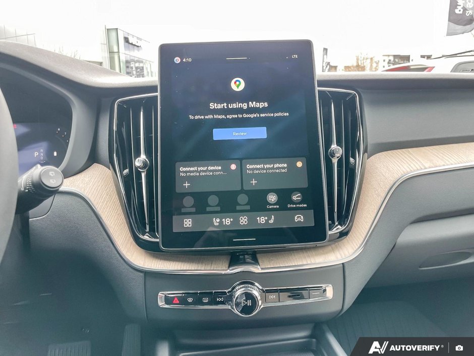 2026 Volvo XC60 Core Dark Theme-19