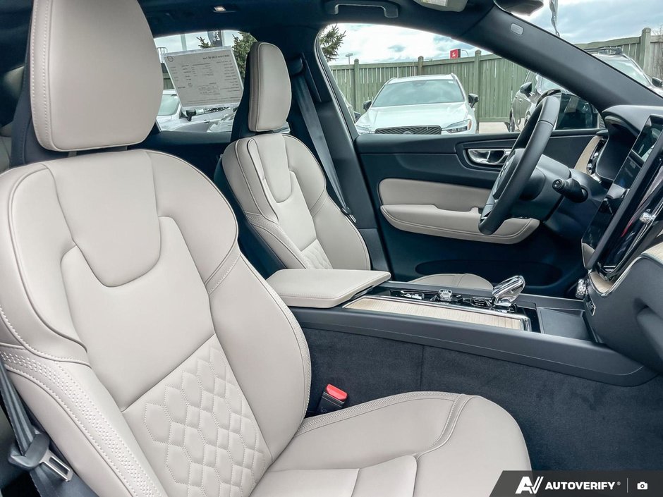 2026 Volvo XC60 Core Dark Theme-22