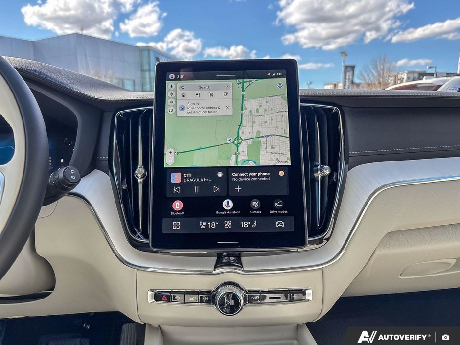 2026 Volvo XC60 Ultra Dark Theme-19