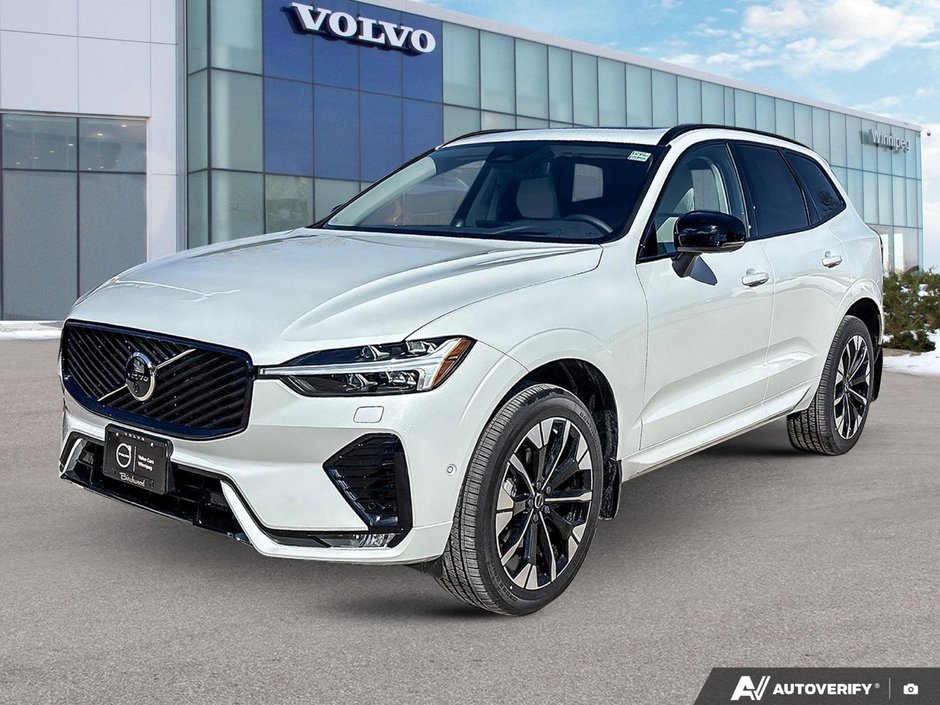 2026 Volvo XC60 Ultra Dark Theme-0