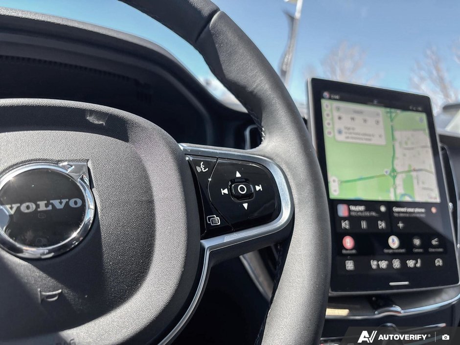 2026 Volvo XC60 Core Dark Theme-16