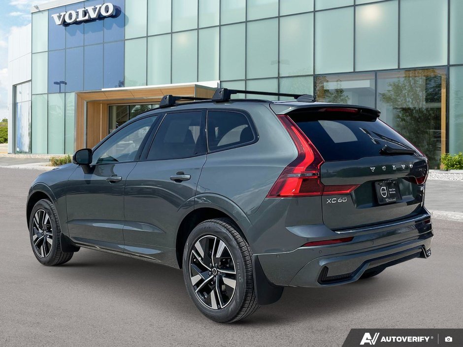 2026 Volvo XC60 Plus Dark Theme-2