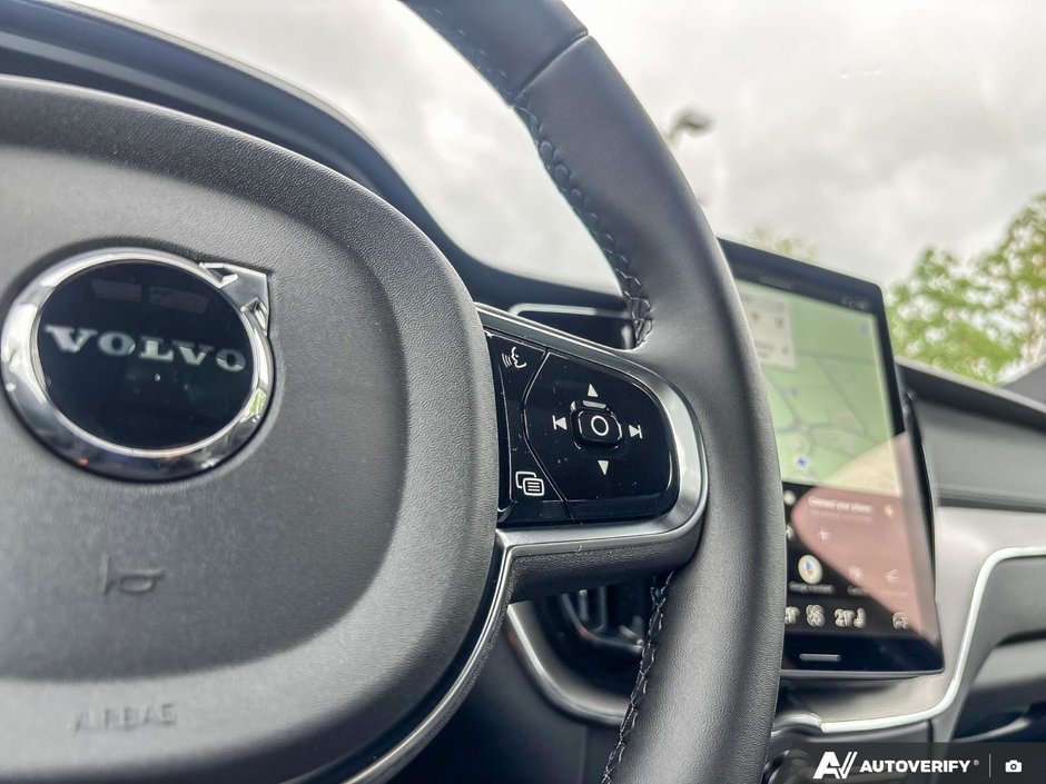 2026 Volvo XC60 Ultra Black Edition-15