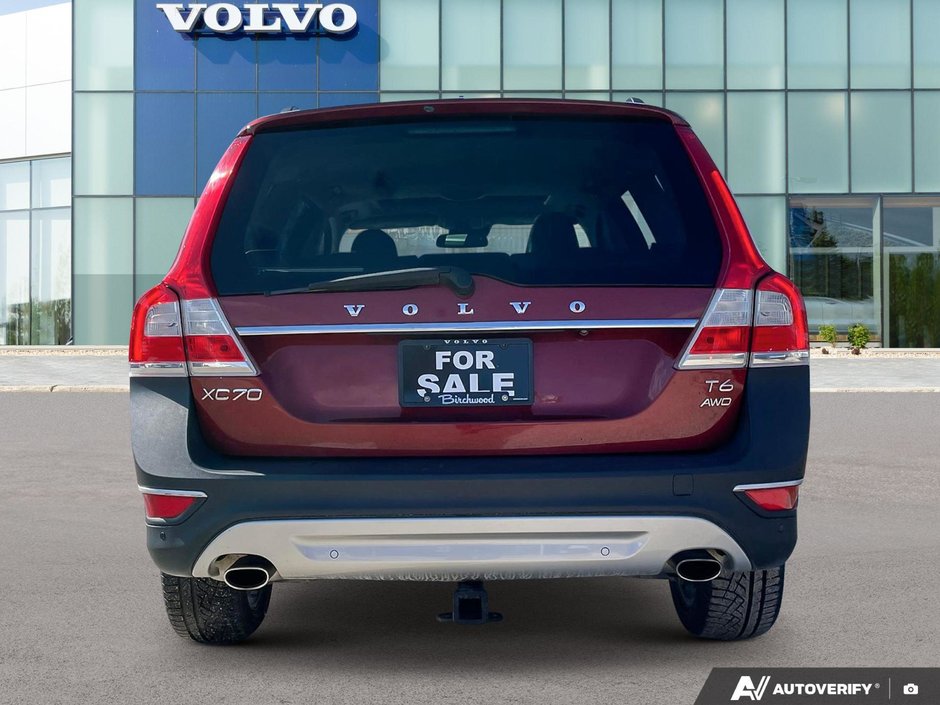 2015 Volvo XC70 T6 Premier Plus-3