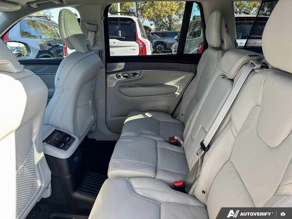 2026 Volvo XC90 Plug-In Hybrid Ultra Bright Theme-23