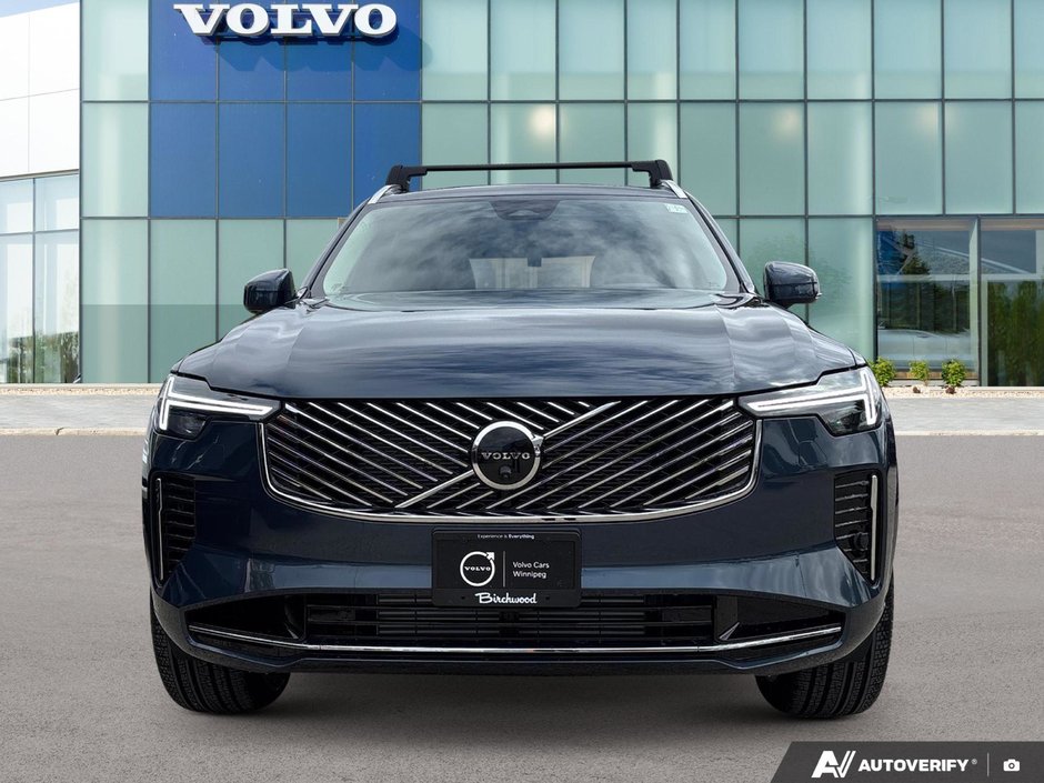 2026 Volvo XC90 Plug-In Hybrid Ultra Bright Theme-5