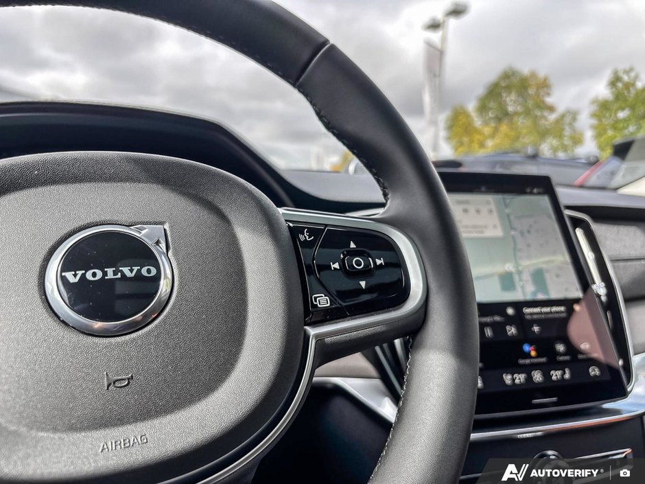 2026 Volvo XC90 Plug-In Hybrid Ultra Bright Theme-16