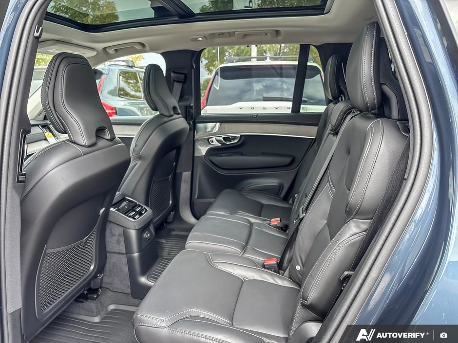 2026 Volvo XC90 Plug-In Hybrid Ultra Bright Theme-23